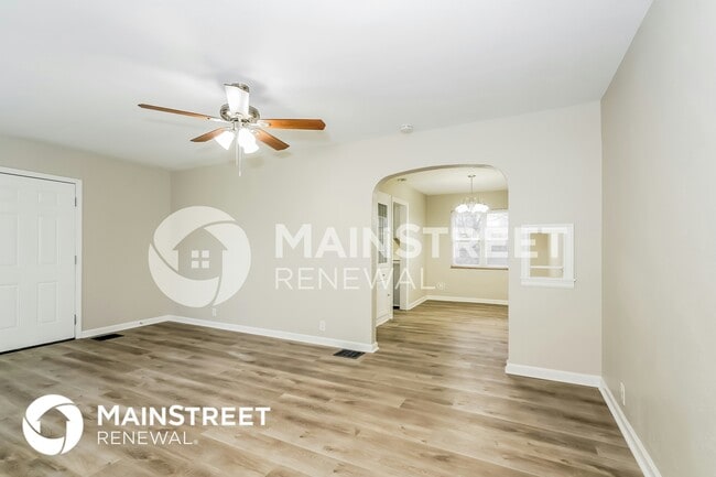 Photo - 3315 Chamberlin Dr