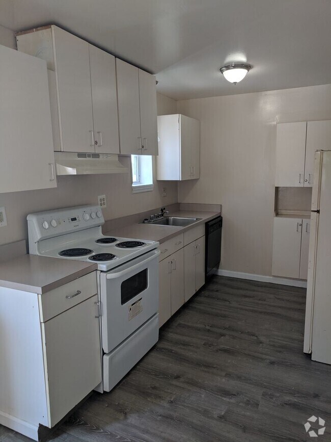 Building Photo - 108 Southern Ave Unit Apt 1