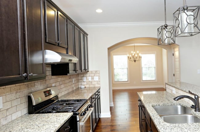 Photo - Gorgeous 3 bedroom townhome in Beaumont!