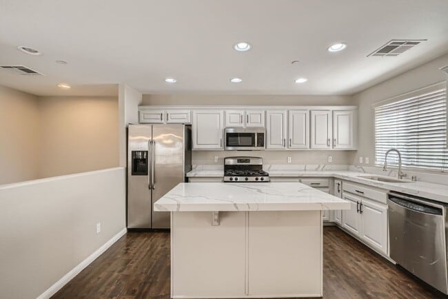 Photo - 4782 Manderston Ct