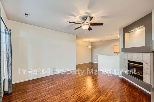 Photo - 494 Black Feather Loop Unit #106