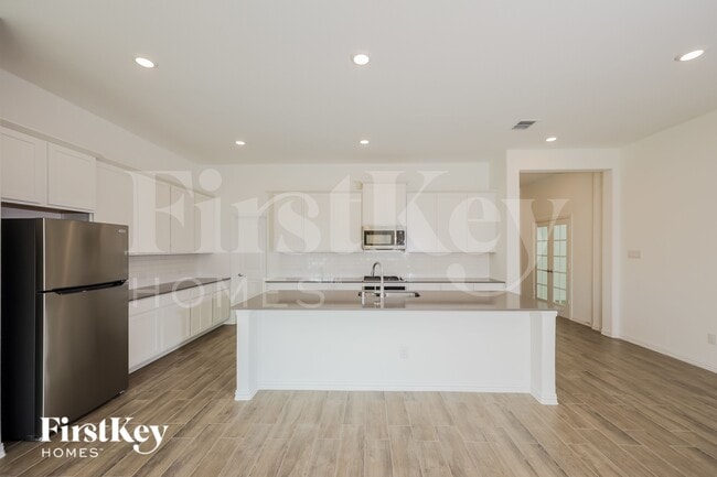 Photo - 2529 Olvera Ct