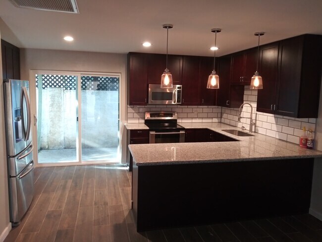Kitchen - 5022 N 34th St Unit 5022 N. 34th St. #1
