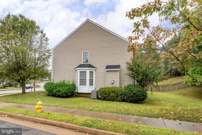 Photo - 17575 Deweys Run Ln