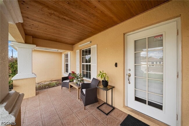 Photo - 3205 38th St W