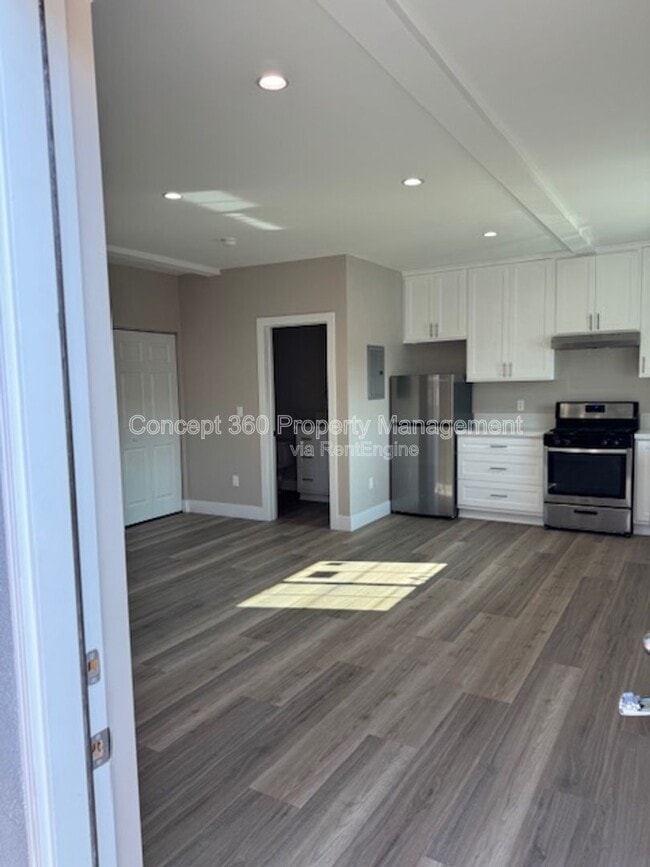 Photo - 318 E Heath Ln Unidad A