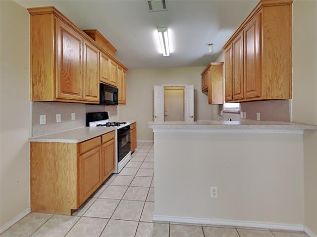 1829 Carver Dr