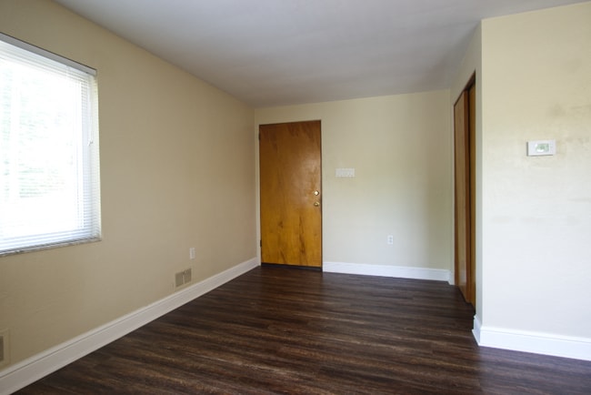 Photo - 2009 Potomac Ave Unit 1