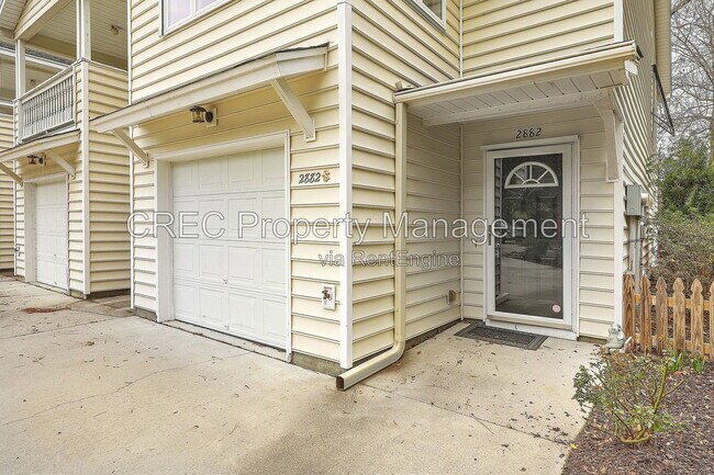 Photo - 2882 Mackenzie Ct