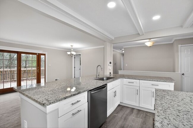 Photo - 8512 Rose Marie Dr