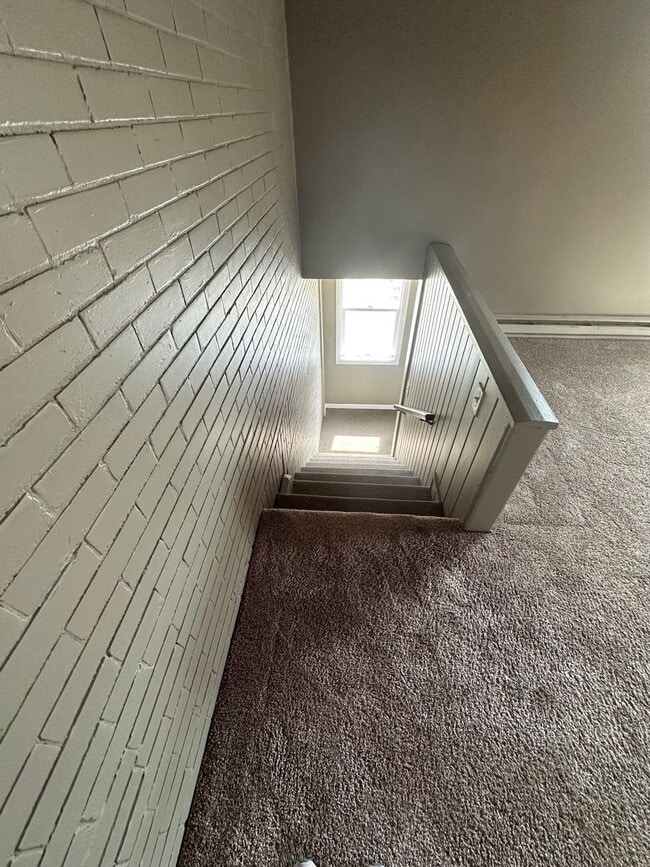 Photo - 1128-1130 State St. Unidad 1128 1/2 State St.