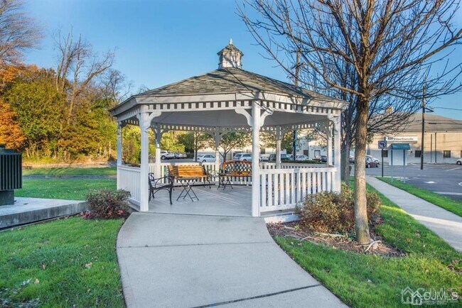 Photo - 163 Liddle Ave