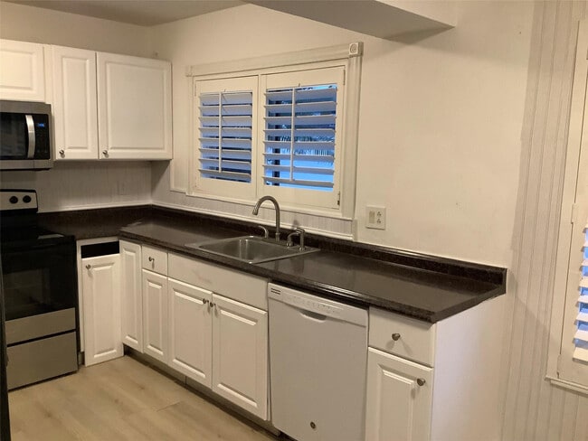 Photo - 5280 Bosque Ln