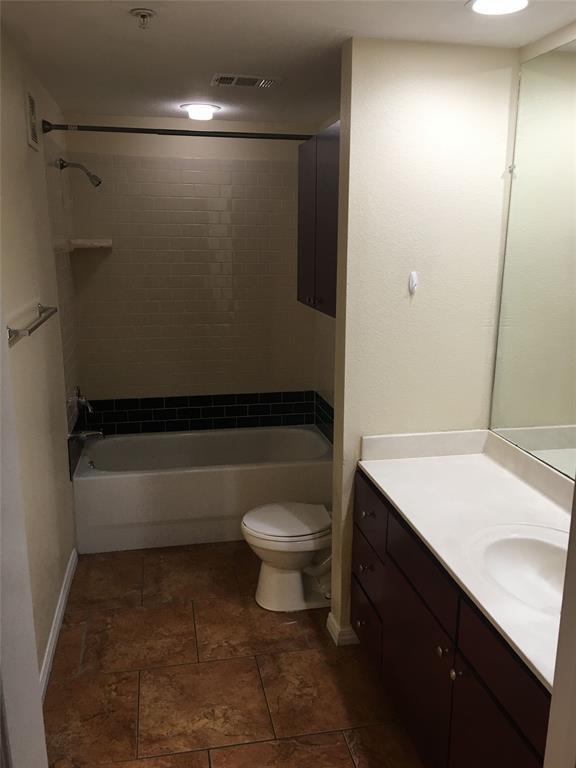 Photo - 2505 San Gabriel St Unit 204
