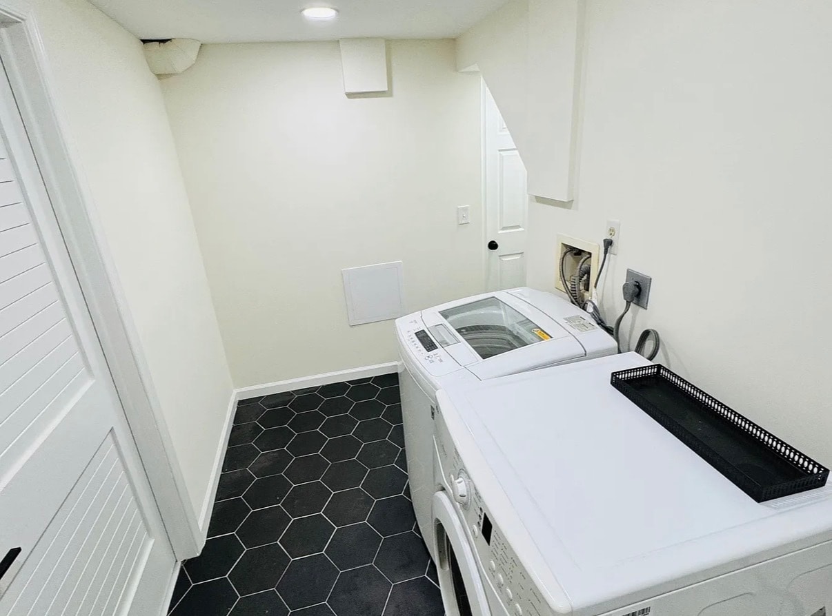 Photo - 1033 Riva Ridge Dr