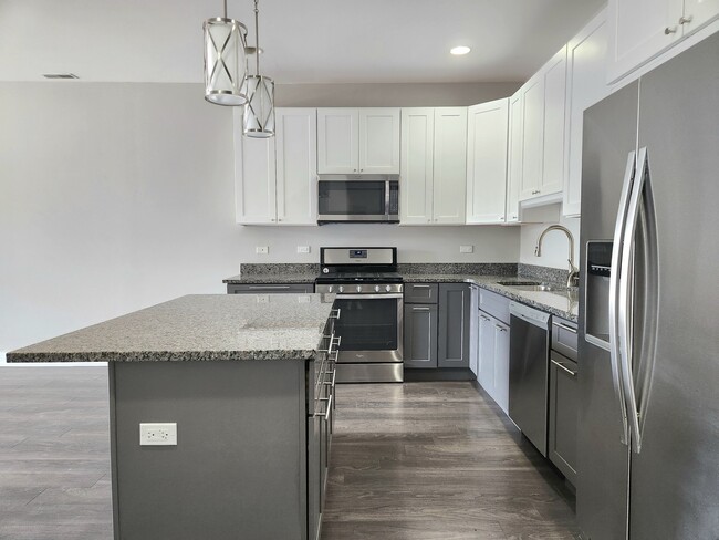 Photo - 1202 Waukegan Rd Unit 201