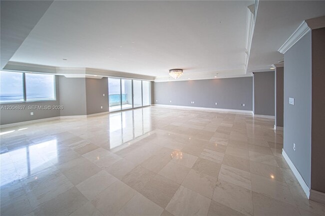 Photo - 20201 E Country Club Dr Unit 2806/07