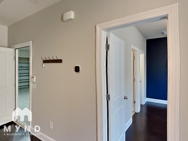 Photo - 3322 Bending Birch Pl