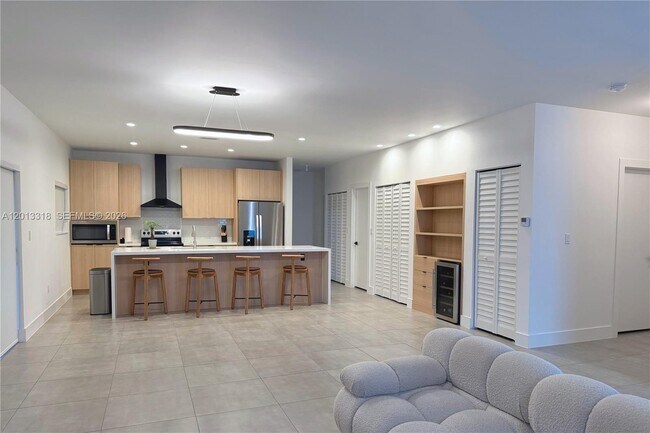 Photo - 233 NW 120th St