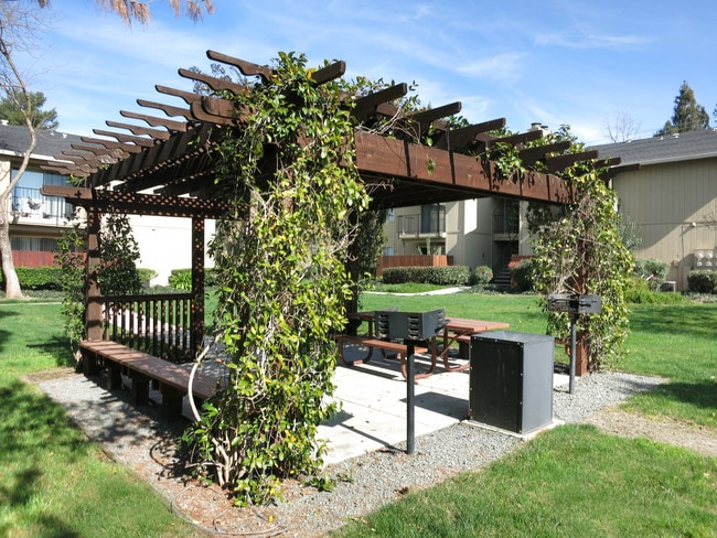 Photo - Hidden Place Apartments