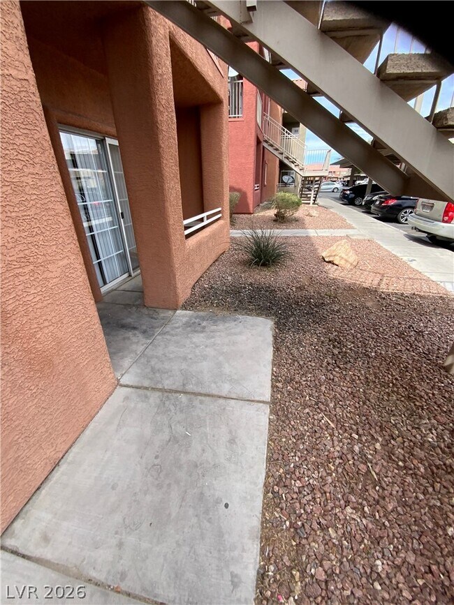 Photo - 4730 E Craig Rd Unit 1154