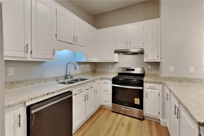 Photo - 3753 Memorial Pkwy NW