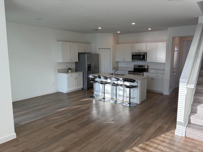 Photo - 4181 Lagoon Shore Dr