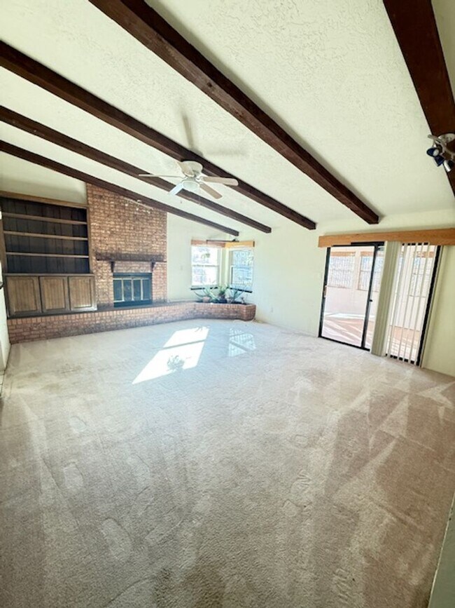 Photo - Nice 3 bedroom 2 bath located in Northeast Foothills on Cul De Sac St.