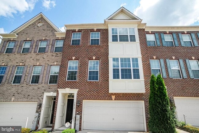 Photo - 7872 River Rock Way Townhome