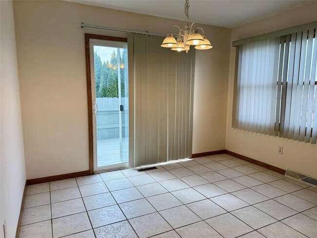 Photo - 4032 Canterbury Dr