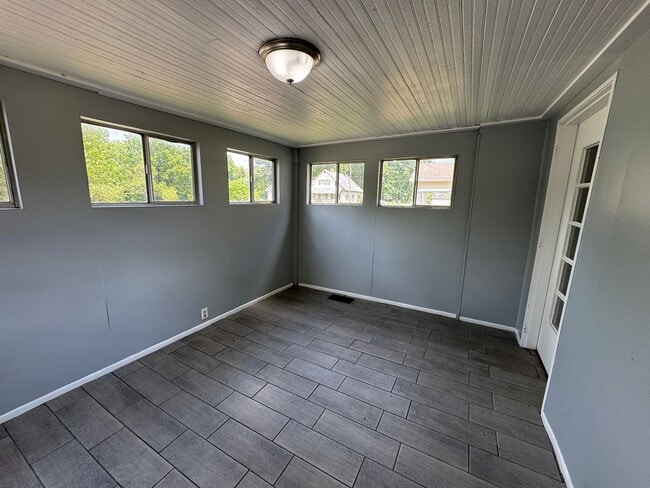 Photo - South Fountain Square 2 Bed 1.5 Bath