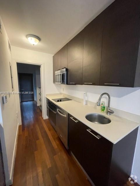 Building Photo - 1550 Pennsylvania Ave Unit 112 Rental