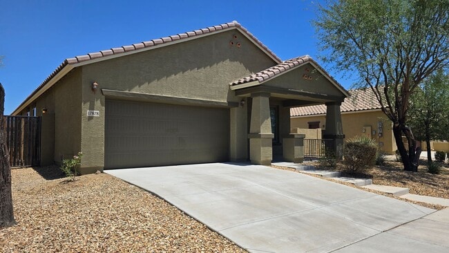 Photo - Enjoy the incredible amenities at Estrella Mountain Ranch!