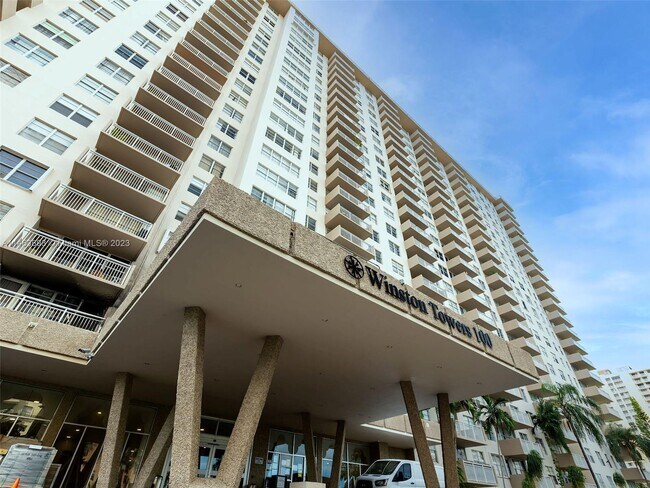 Photo - 250 174th St Condo Unit # 2208