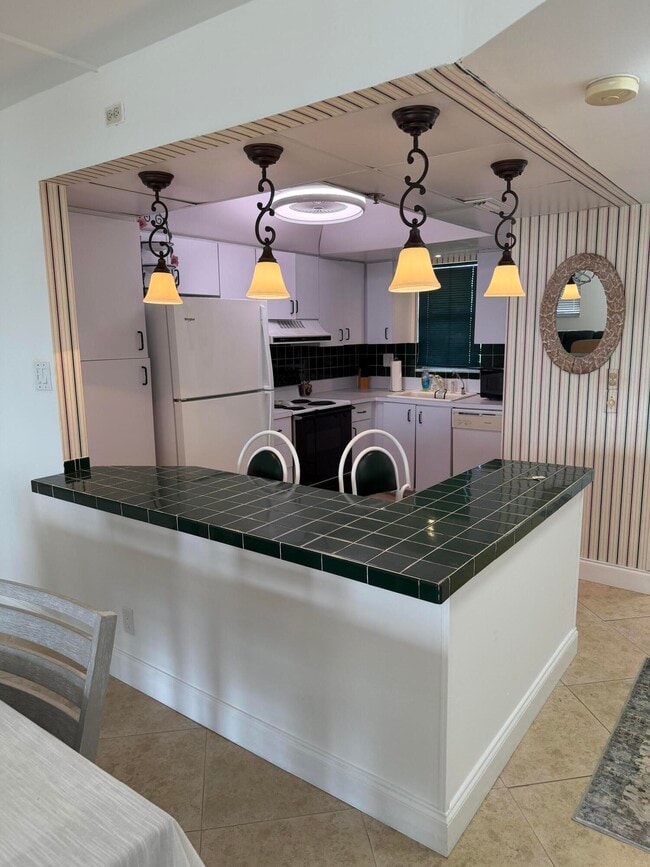 Photo - 3150 W Rolling Hills Cir Unit 707