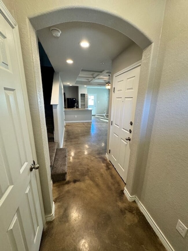 Photo - Elegant Townhome Ready for Move In - 3 BR 2.5 Bath - NE San Antonio (in Selma)