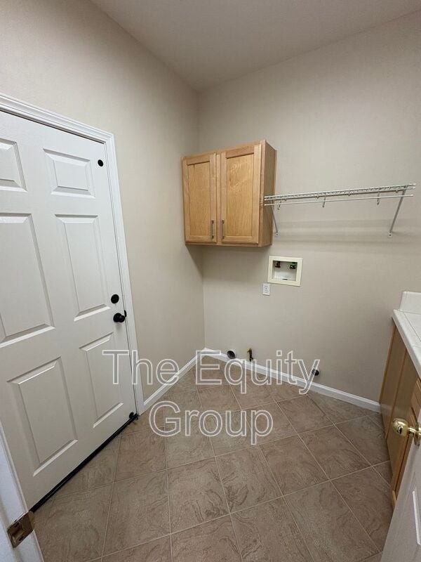 Photo - 4911 W Elkhorn Ave