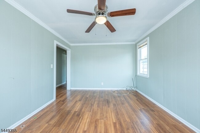 Photo - 106 Broughton Ave