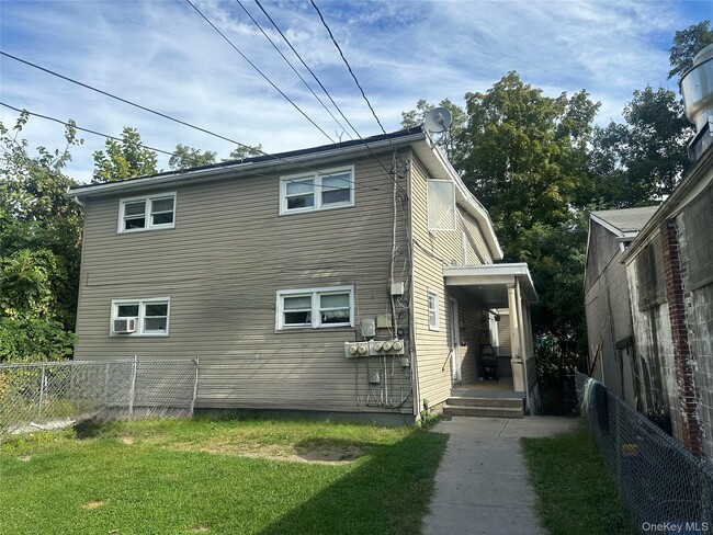 Building Photo - 648 Broadway Rental
