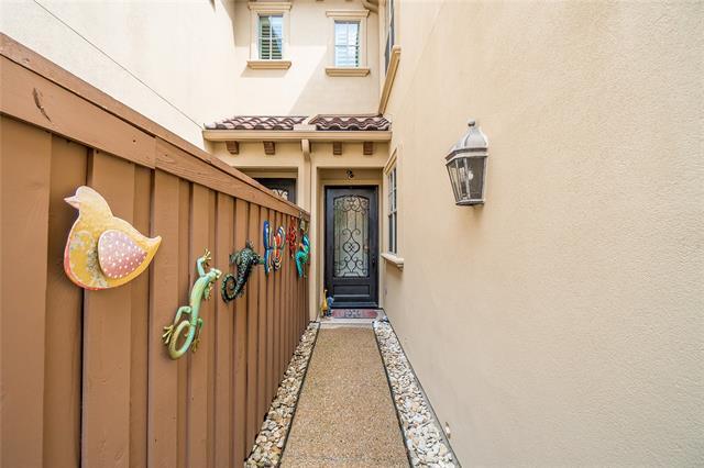 Photo - 14745 Stanford Ct