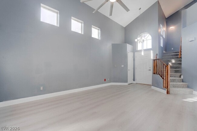 Photo - 879 Cozy Valley St