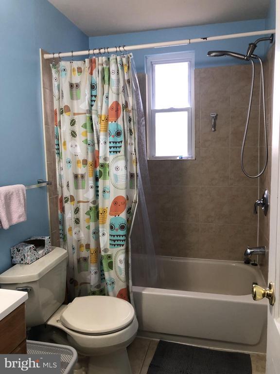 Photo - 10119 Greeley Ave