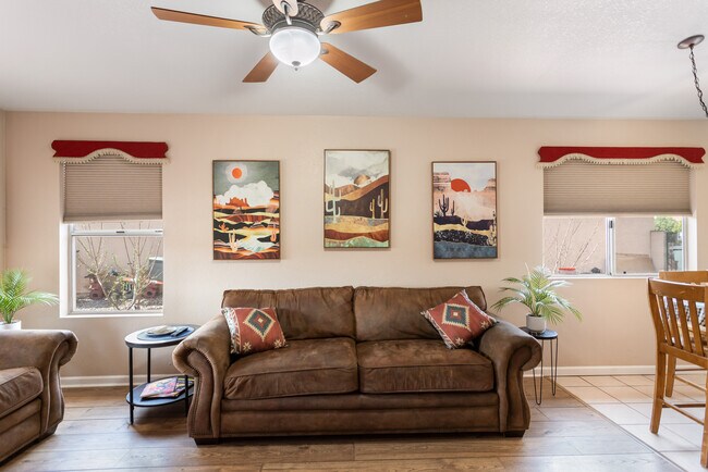 Photo - 4437 Territorial Loop