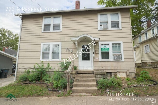 Building Photo - $99 First Month Rent Special….723 N. Reser... Rental