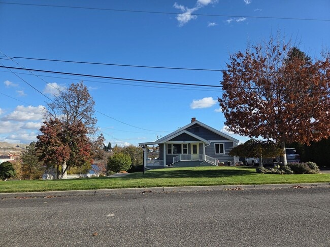 Photo - Fully Furnished 1-Bedroom with River Views...