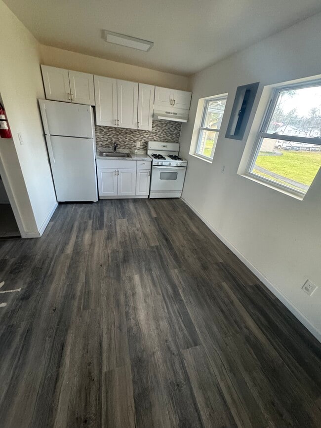 Photo - 27 Hillside Ave Unidad 8