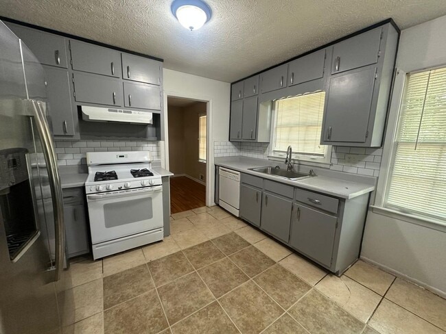 Photo - 524 San Marcos Way