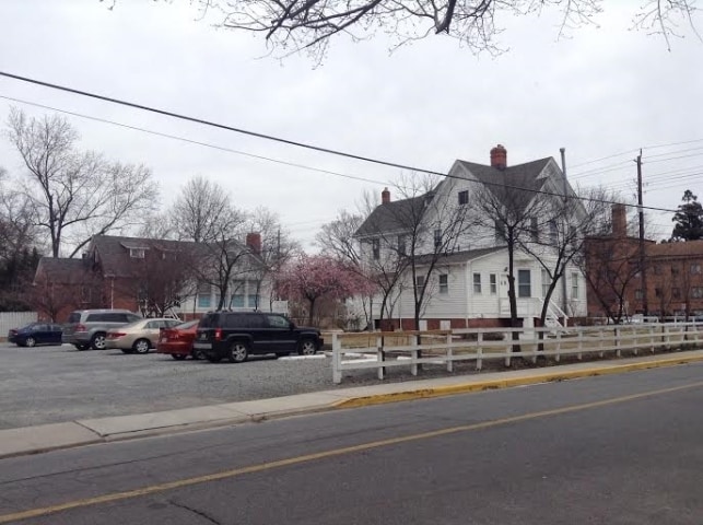 Foto principal - 7400 Rhode Island Ave