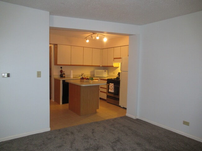 Photo - 9 Cedar Ct Unit 1D