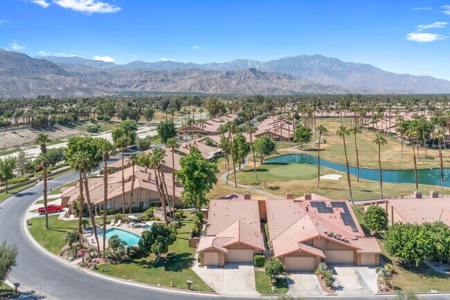 38 Conejo Cir